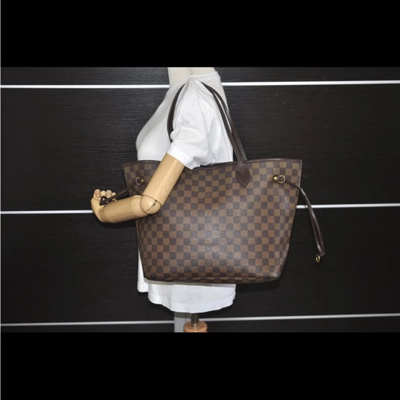 🌸🌸LV Never Full🌸🌸 Tote AND Pouch - Picture 10 of 16